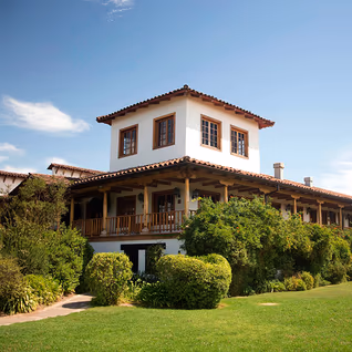 Centro de visitas Viña MontGras